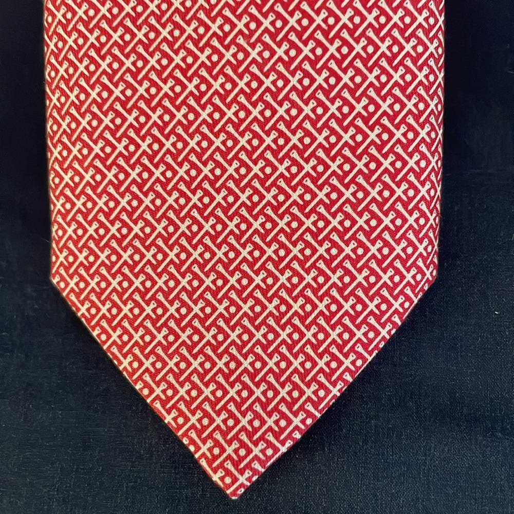 Vineyard Vines - Basic Pattern Tie 100% Silk - image 2